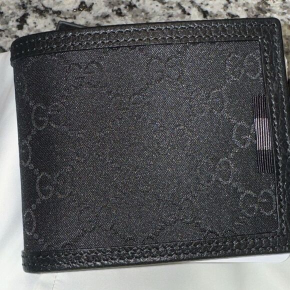 Gucci Other - GG Gucci Supreme Web Wallet